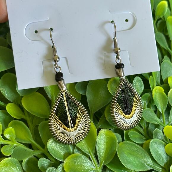 BOGO FREE BOHEMIAN THREAD EARRINGS - Picture 1 of 4